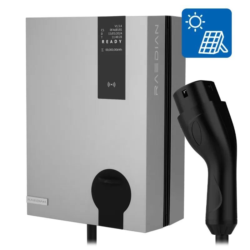 Borne de recharge Raedian NEO+ 22 kW triphasée câble 7,5 m et kit solaire