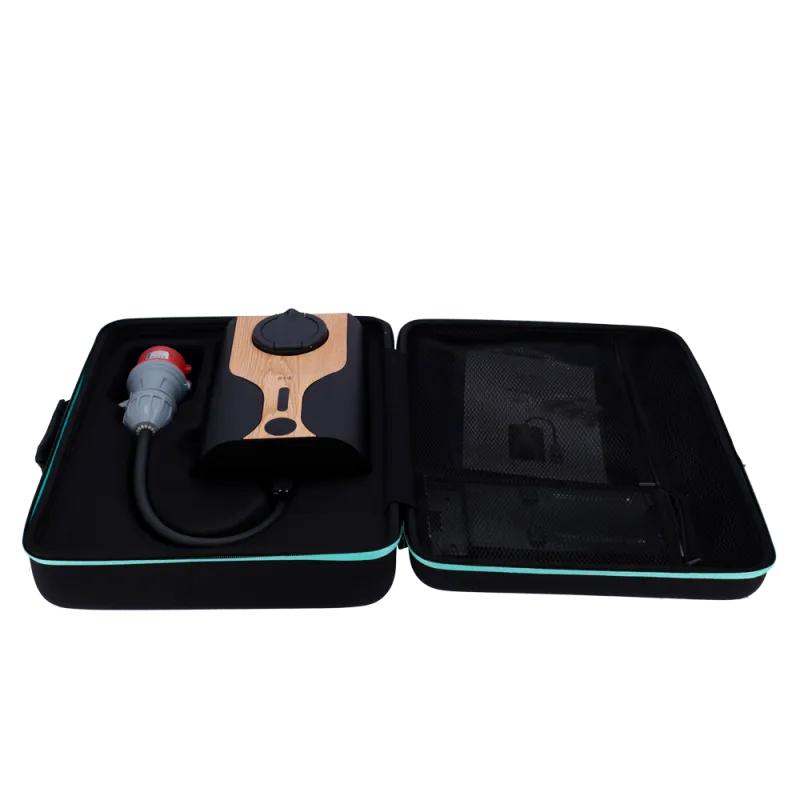 Chargeur portable Raedian NORA 22 kW triphasé pour véhicule électrique