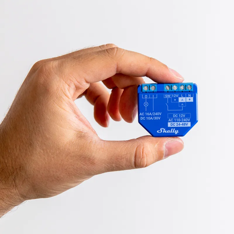 Shelly Plus 1 – Relais connecté Wi-Fi à contact sec