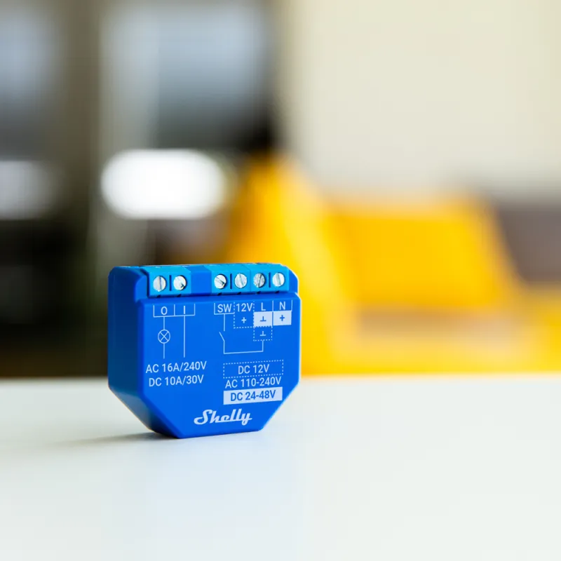 Shelly Plus 1 – Relais connecté Wi-Fi à contact sec